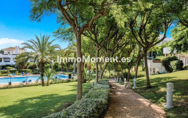 Wiederverkauf - Wohnung - Estepona  - Estepona Centro