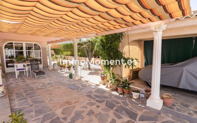 Wiederverkauf - Freistehende Villa - Orihuela Costa - La Regia