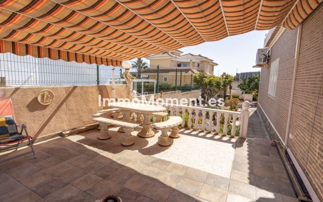 Wiederverkauf - Freistehende Villa - Orihuela Costa - La Regia