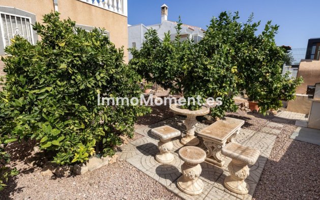 Wiederverkauf - Freistehende Villa - Orihuela Costa - La Regia