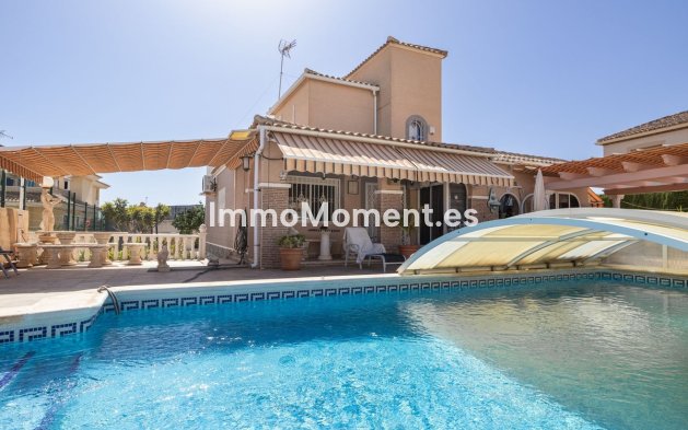 Wiederverkauf - Freistehende Villa - Orihuela Costa - La Regia