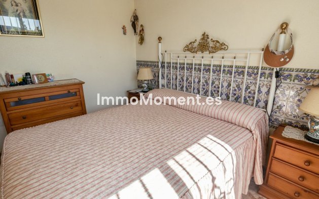 Wiederverkauf - Freistehende Villa - Orihuela Costa - La Regia