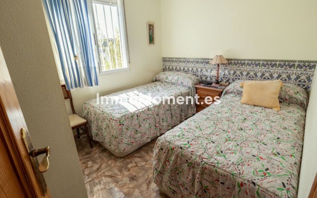 Wiederverkauf - Freistehende Villa - Orihuela Costa - La Regia