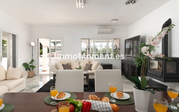 Wiederverkauf - Freistehende Villa - Benalmadena - Benalmadena Centro