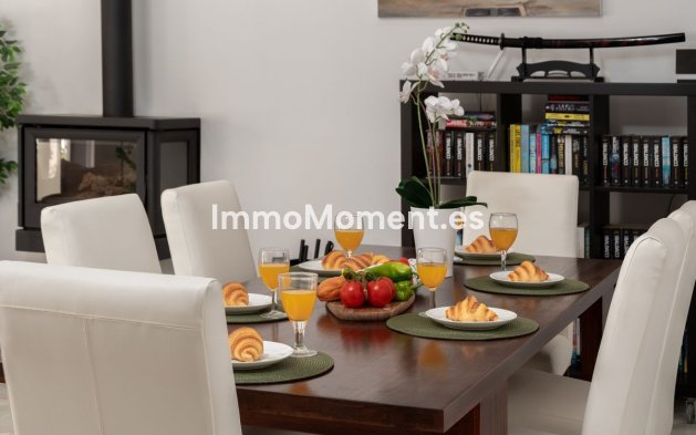 Wiederverkauf - Freistehende Villa - Benalmadena - Benalmadena Centro