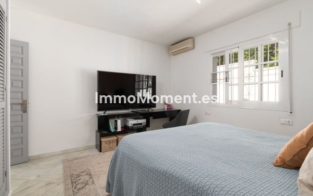 Wiederverkauf - Freistehende Villa - Benalmadena - Benalmadena Centro