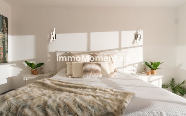 Wiederverkauf - Freistehende Villa - Benalmadena - Benalmadena Centro