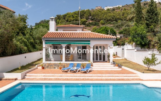 Wiederverkauf - Freistehende Villa - Benalmadena - Benalmadena Centro