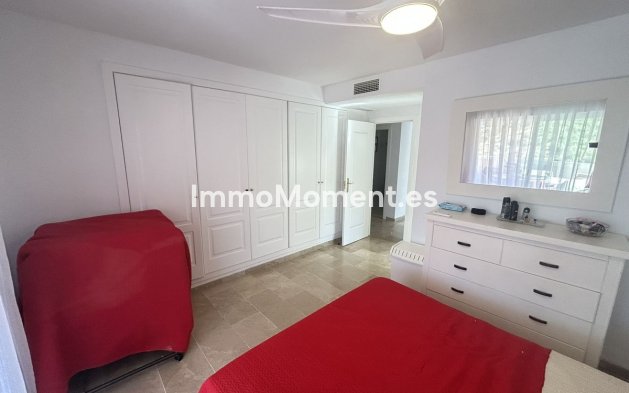 Resale - Apartment - Mijas Costa - Calahonda