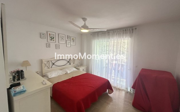 Resale - Apartment - Mijas Costa - Calahonda
