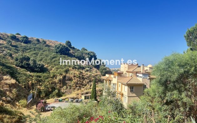 Resale - Apartment - Mijas Costa - Calahonda