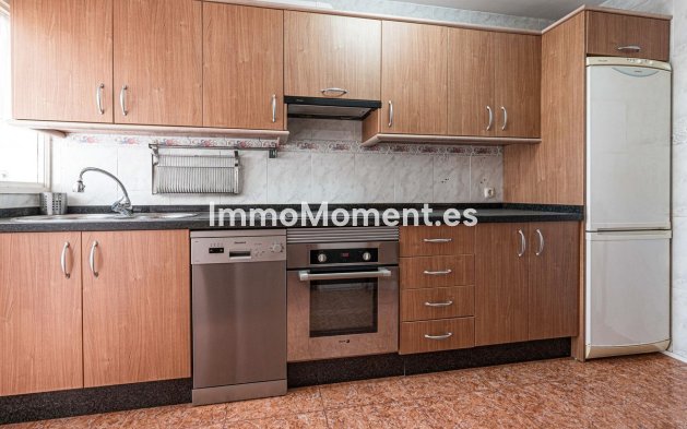 Resale - Apartment - Fuengirola - Fuengirola Centro