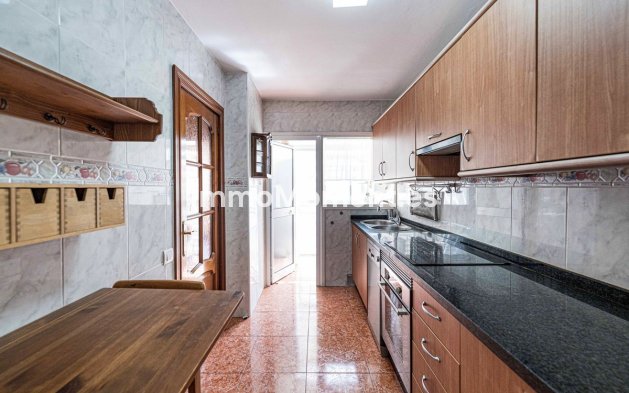 Resale - Apartment - Fuengirola - Fuengirola Centro