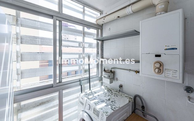 Resale - Apartment - Fuengirola - Fuengirola Centro