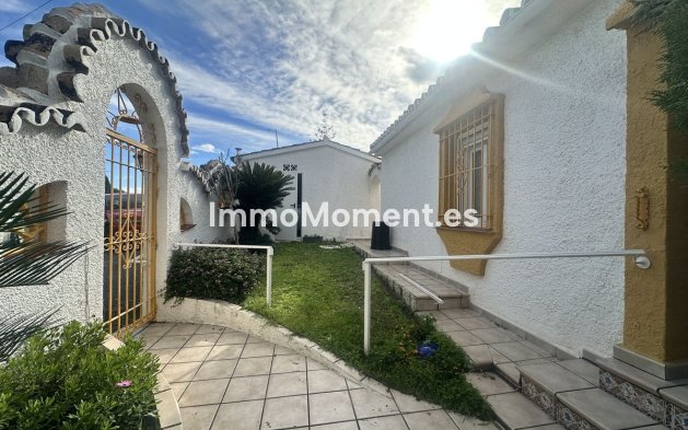 Reventa - Villa independiente - Mijas Costa - Calahonda