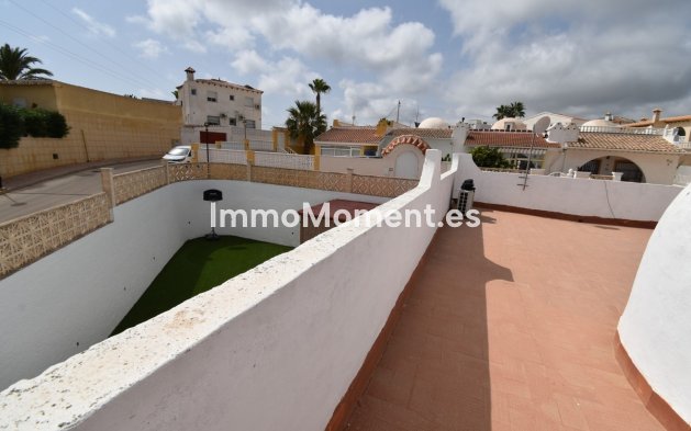 Wiederverkauf - Freistehende Villa - Orihuela Costa - Villamartín