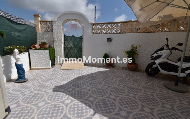 Wiederverkauf - Freistehende Villa - Orihuela Costa - Villamartín