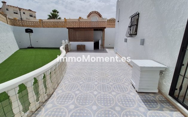 Wiederverkauf - Freistehende Villa - Orihuela Costa - Villamartín