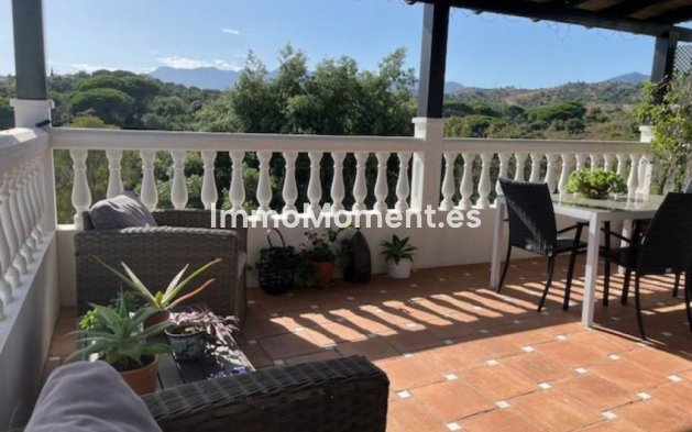 Resale - Detached villa - Marbella - Elviria