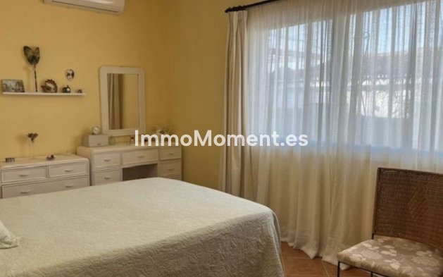 Resale - Detached villa - Marbella - Elviria