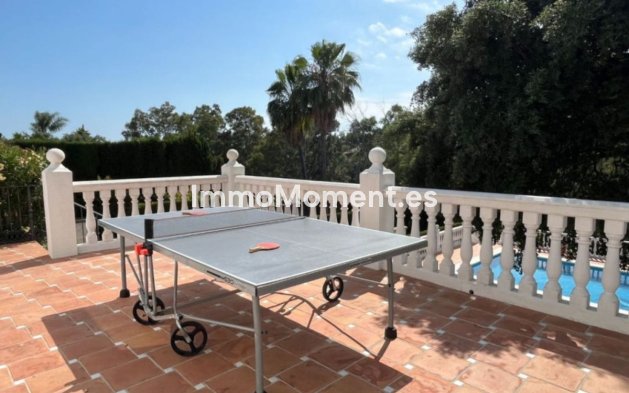 Resale - Detached villa - Marbella - Elviria