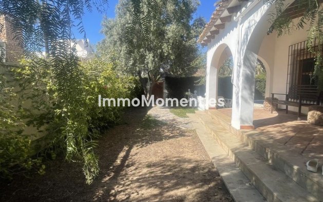 Wiederverkauf - Freistehende Villa - Orihuela Costa - Cabo roig - La Zenia
