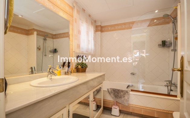 Wiederverkauf - Wohnung - Marbella - Elviria