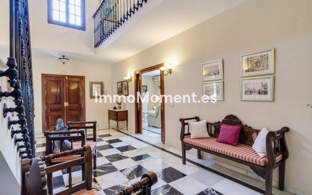 Wiederverkauf - Freistehende Villa - Marbella - Marbella Centro