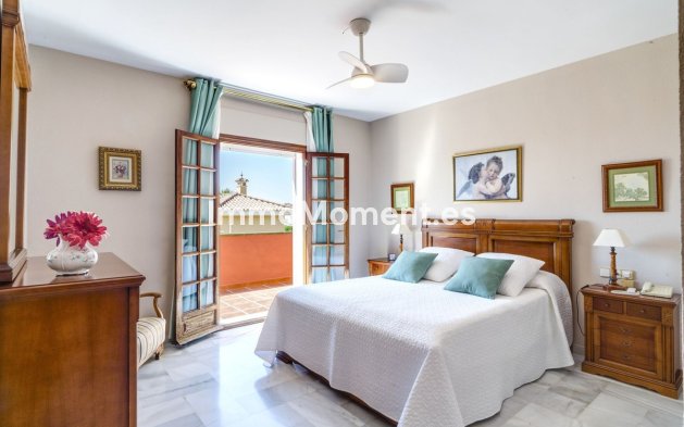 Wiederverkauf - Freistehende Villa - Marbella - Marbella Centro