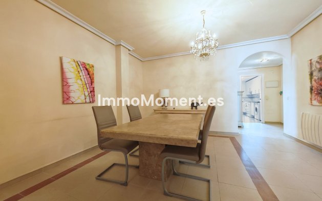 Wiederverkauf - Wohnung - Marbella - Nueva Andalucía