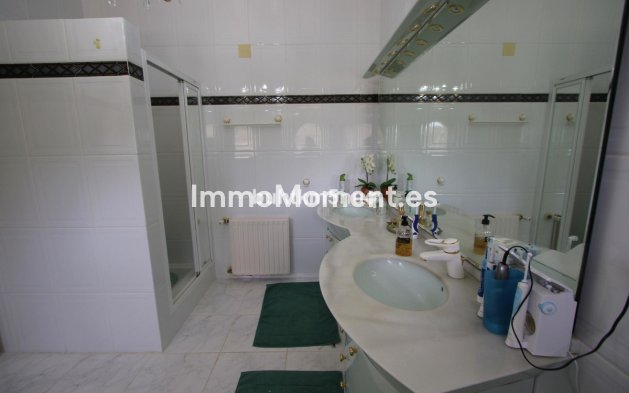 Wiederverkauf - Freistehende Villa - Calpe - la Canuta