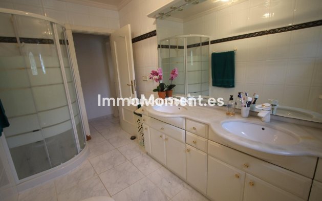 Wiederverkauf - Freistehende Villa - Calpe - la Canuta
