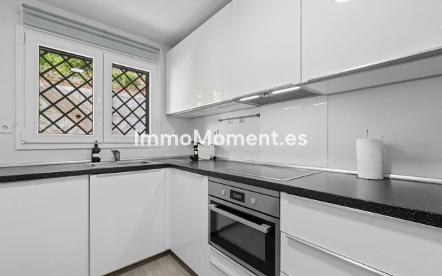 Wiederverkauf - Wohnung - Marbella - Nueva Andalucía