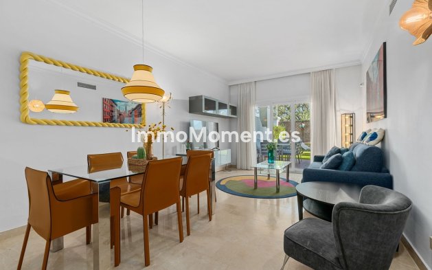 Wiederverkauf - Wohnung - Marbella - Nueva Andalucía