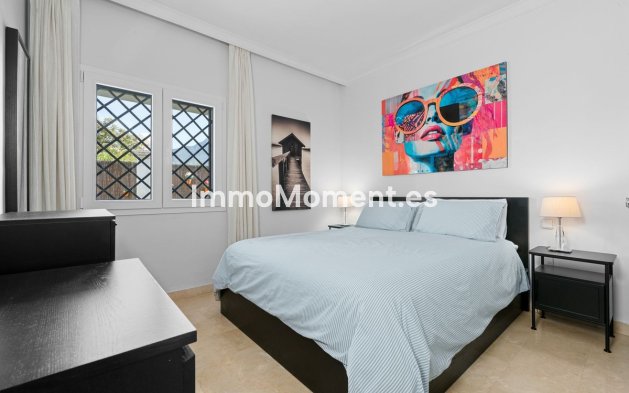 Wiederverkauf - Wohnung - Marbella - Nueva Andalucía