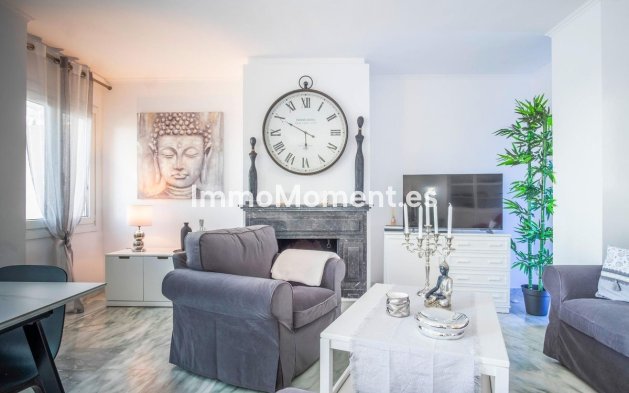 Wiederverkauf - Wohnung - Estepona  - Estepona Centro