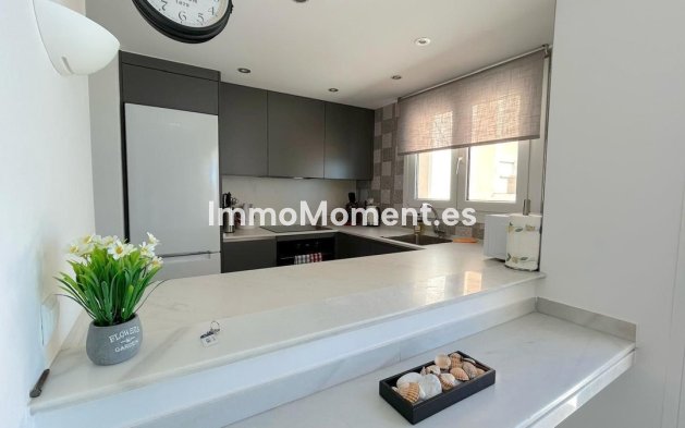 Wiederverkauf - Wohnung - Estepona  - Estepona Centro