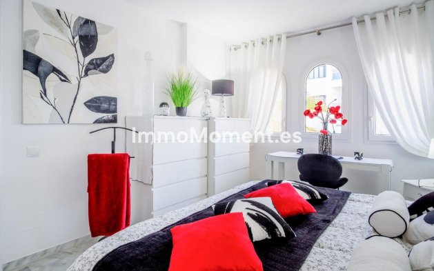 Wiederverkauf - Wohnung - Estepona  - Estepona Centro
