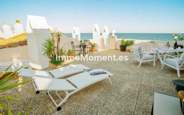 Wiederverkauf - Wohnung - Estepona  - Estepona Centro