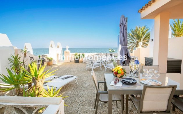 Wiederverkauf - Wohnung - Estepona  - Estepona Centro