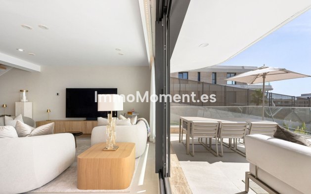 Reventa - Apartamento - Estepona  - Estepona Centro