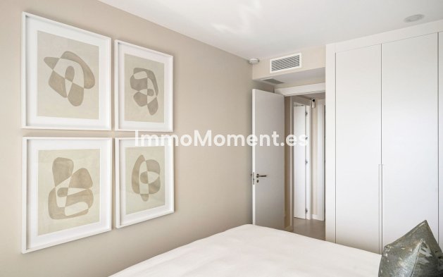 Reventa - Apartamento - Estepona  - Estepona Centro