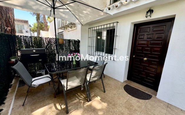 Resale - Apartment - Estepona - Benamara