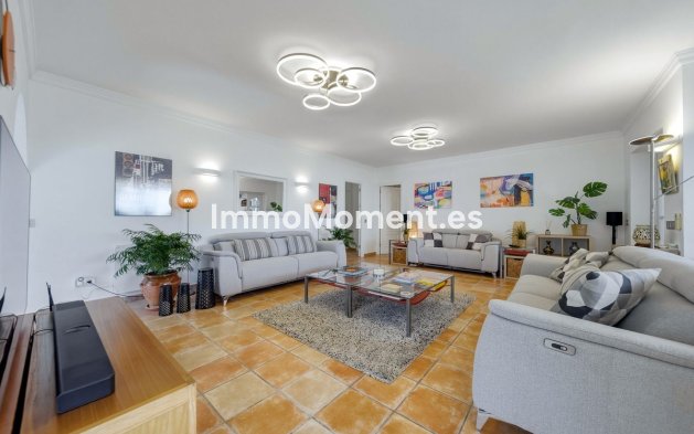 Resale - Detached villa - Mijas Costa - El Chaparral