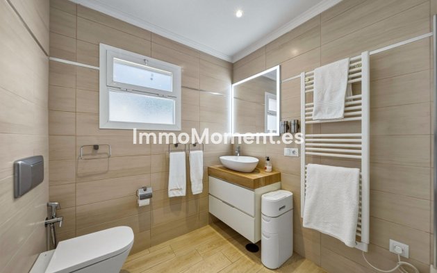Resale - Detached villa - Mijas Costa - El Chaparral