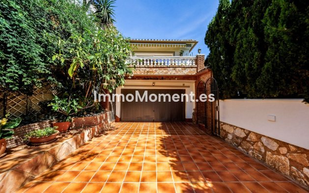 Resale - Detached villa - Mijas Costa - El Chaparral