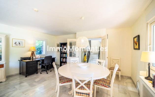 Reventa - Villa independiente - Marbella - Marbesa