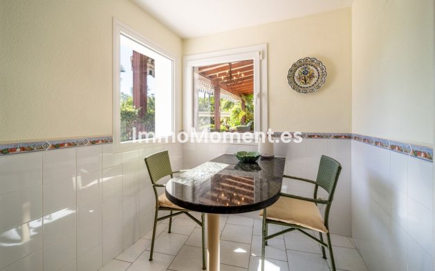 Reventa - Villa independiente - Marbella - Marbesa