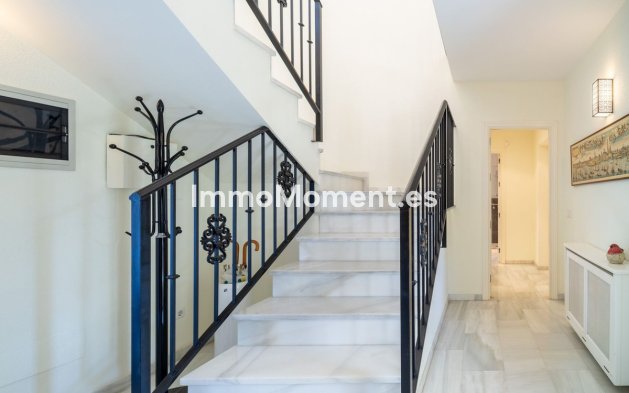 Reventa - Villa independiente - Marbella - Marbesa