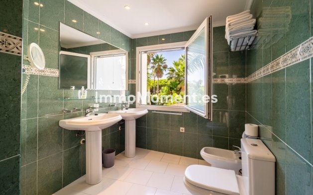 Reventa - Villa independiente - Marbella - Marbesa